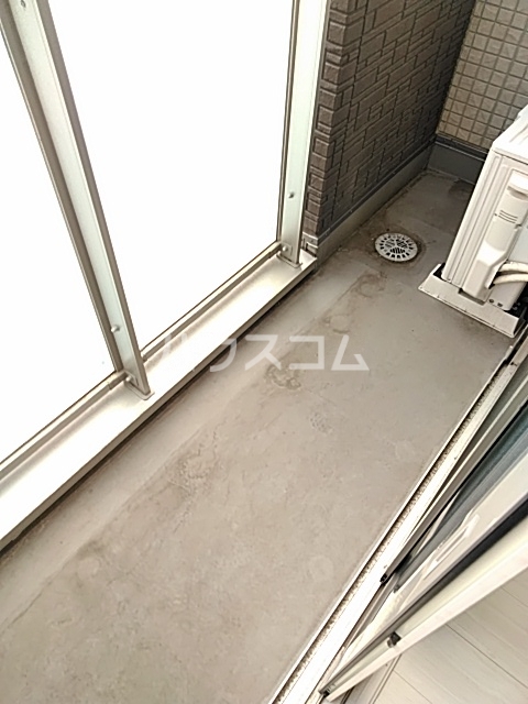 17/30 バルコニー