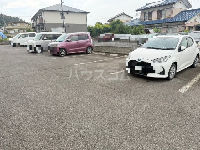 29/30 駐車場