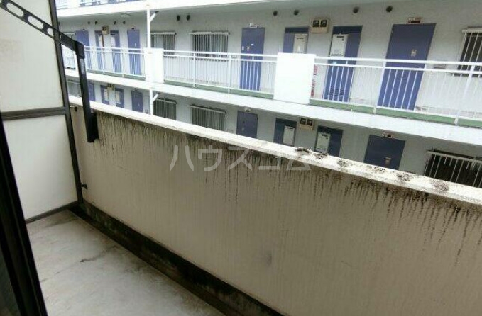 18/26 バルコニー