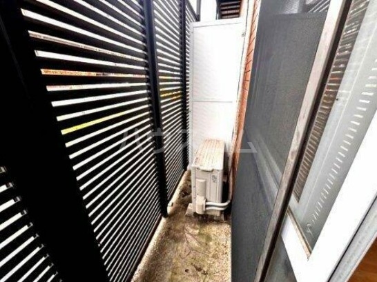 14/27 バルコニー