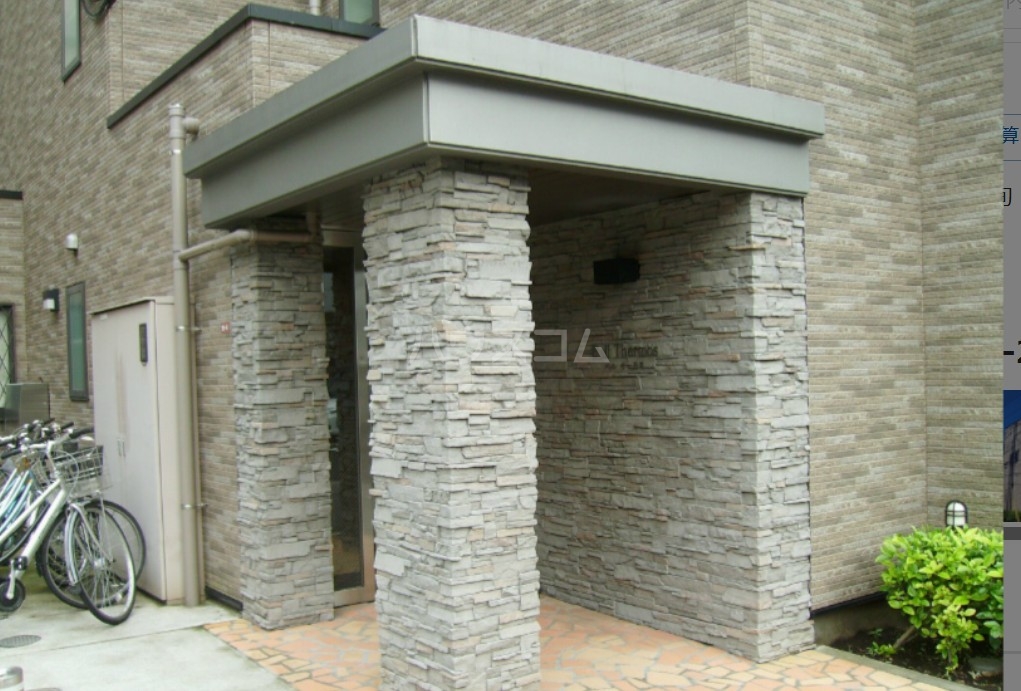 14/24 エントランス