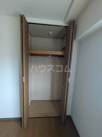 13/30 収納