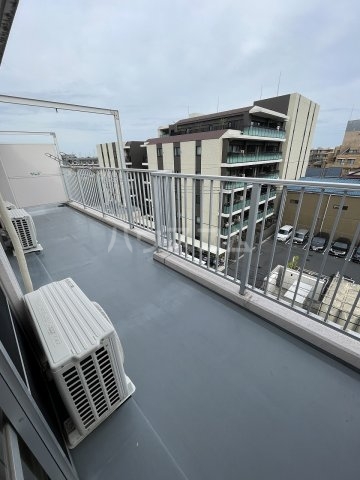 18/30 バルコニー