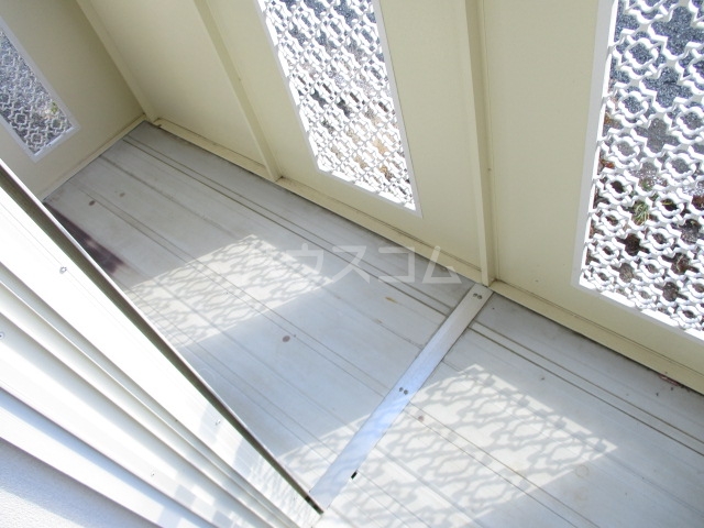 19/26 バルコニー