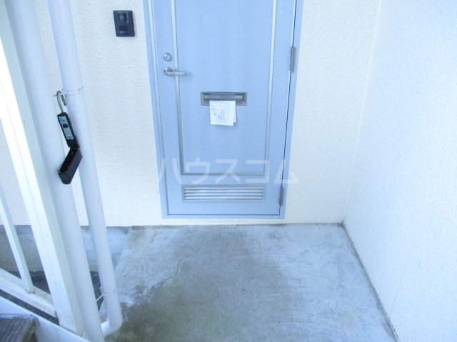 24/26 エントランス