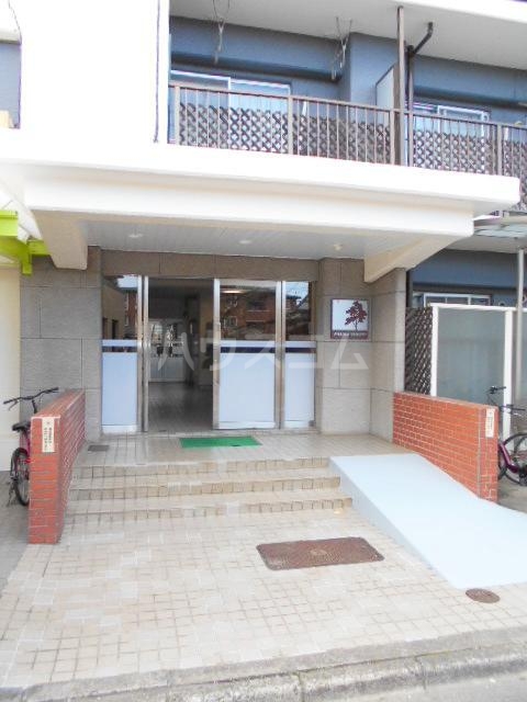 1/9 エントランス