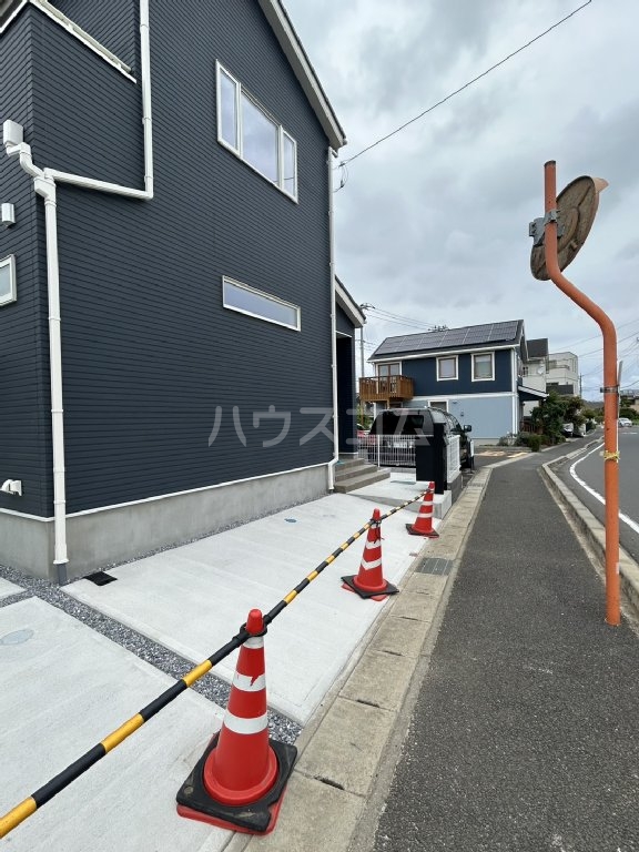 23/30 駐車場