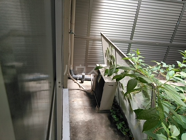 23/30 バルコニー