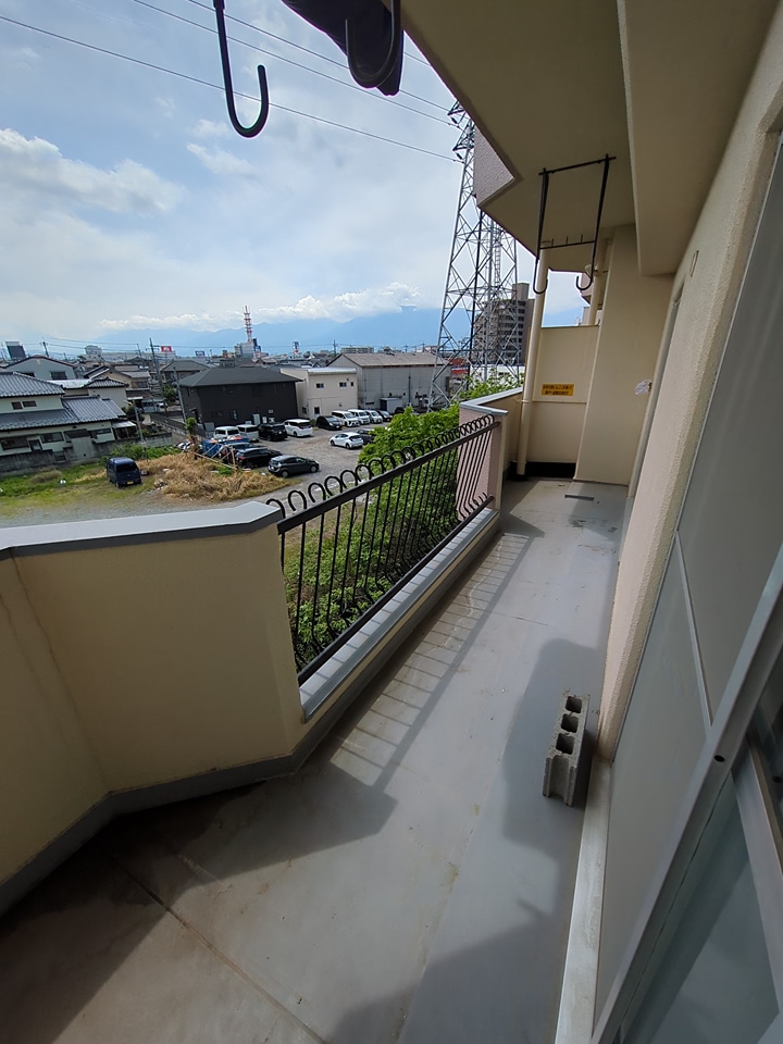 23/29 バルコニー