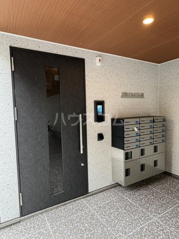 29/30 エントランス