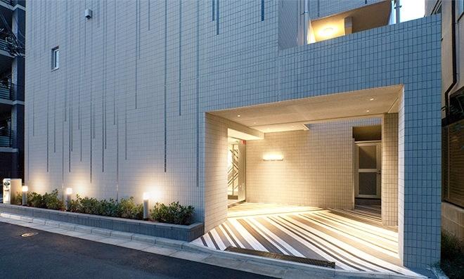 13/15 エントランス