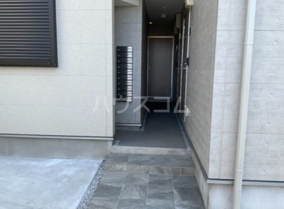 19/29 エントランス