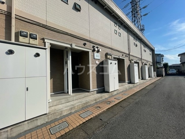 16/27 エントランス