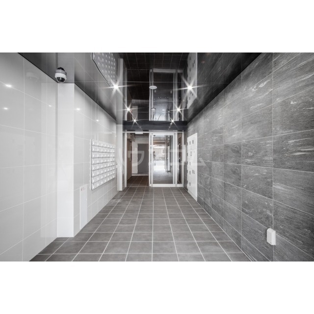 16/26 エントランス