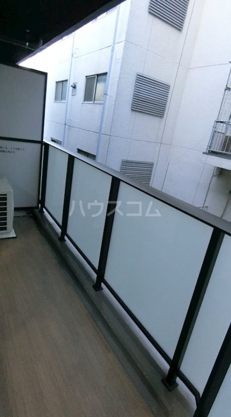 13/26 バルコニー