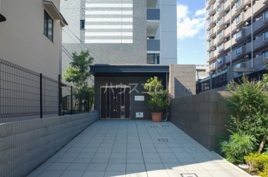 4/11 エントランス