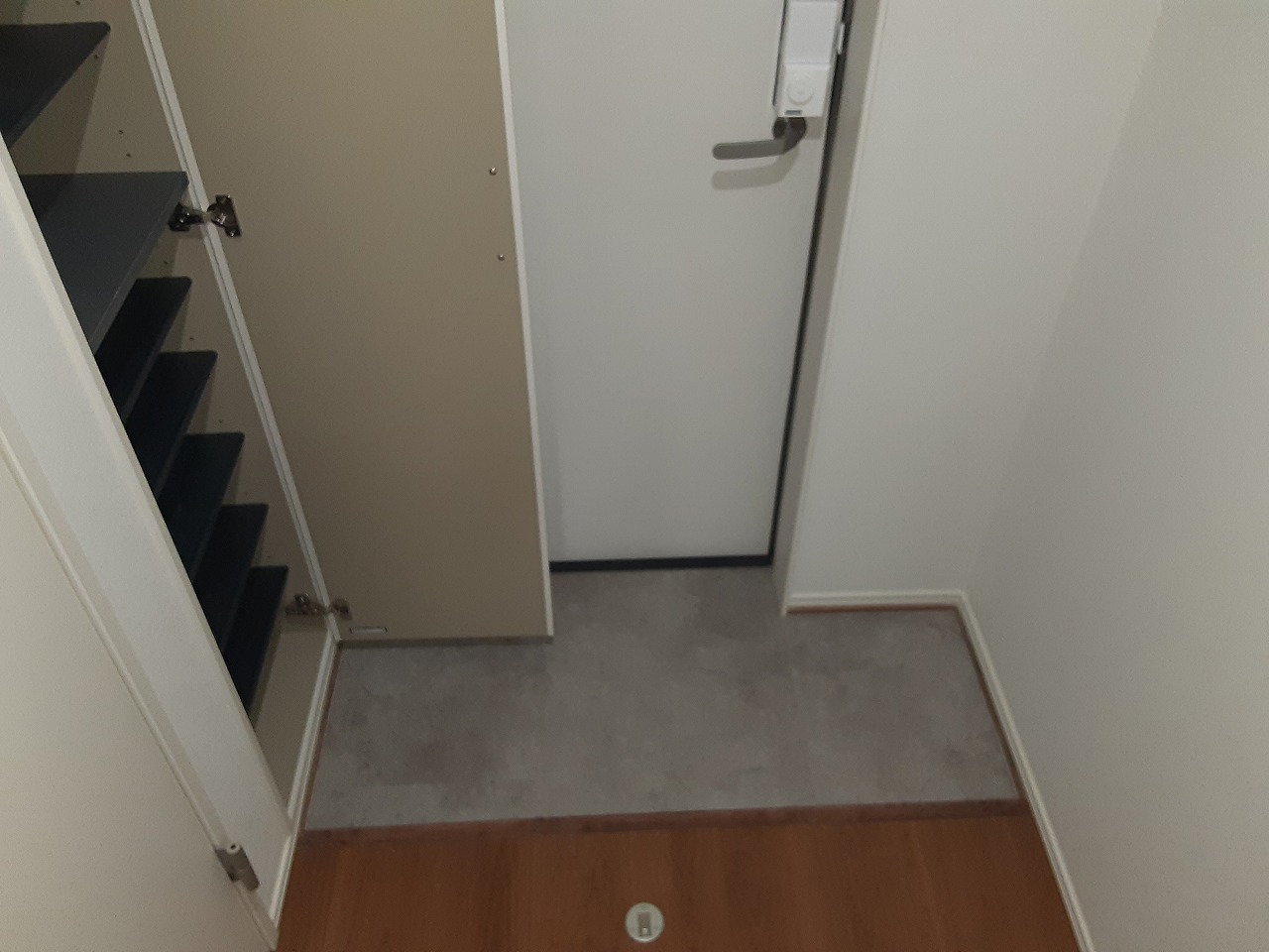 8/30 玄関