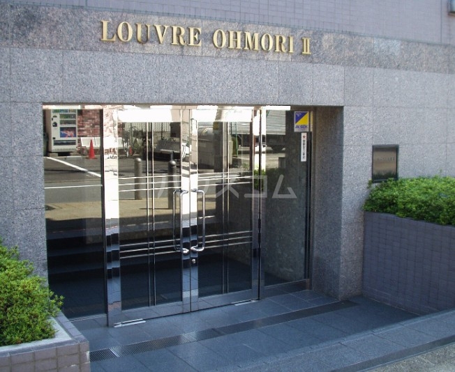 13/16 エントランス