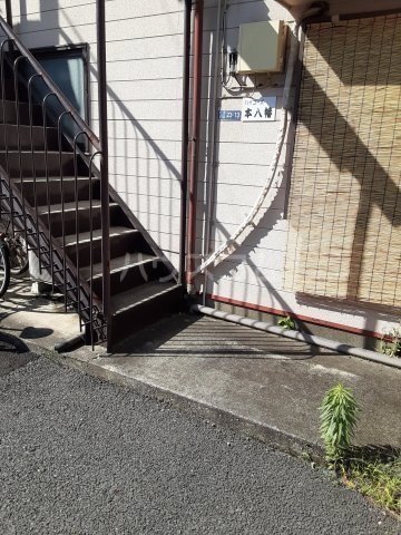 20/29 エントランス