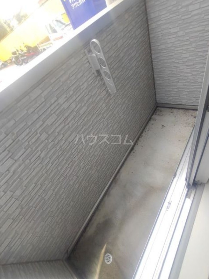 18/24 バルコニー