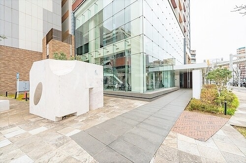 19/22 エントランス