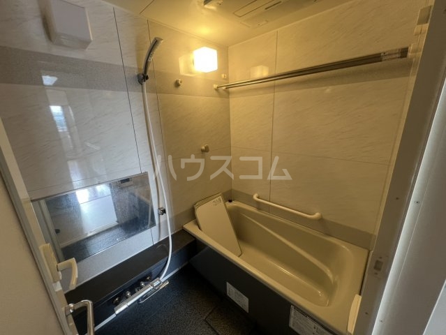 18/30 浴室