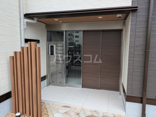 17/24 エントランス