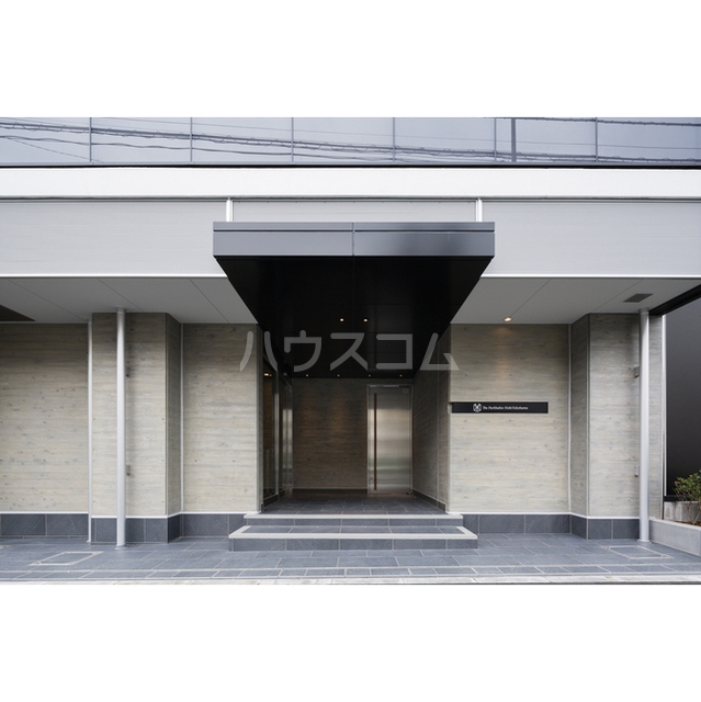 15/22 エントランス