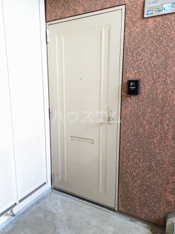 28/30 エントランス