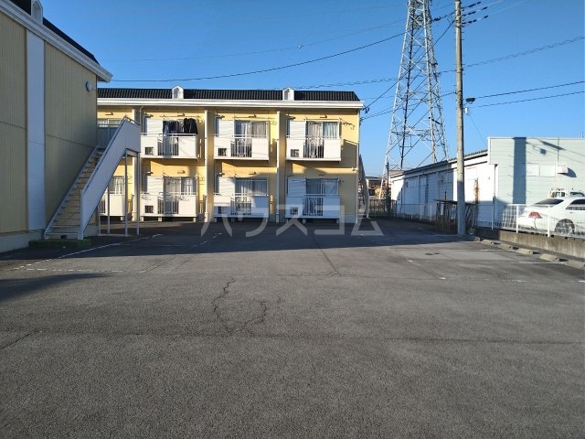 14/17 駐車場