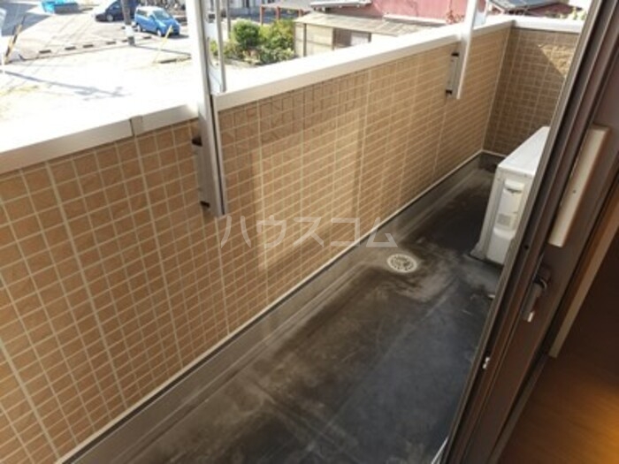 19/30 バルコニー