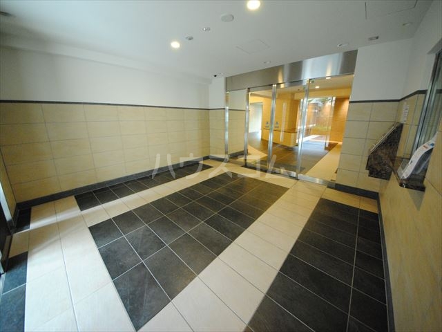 2/10 エントランス