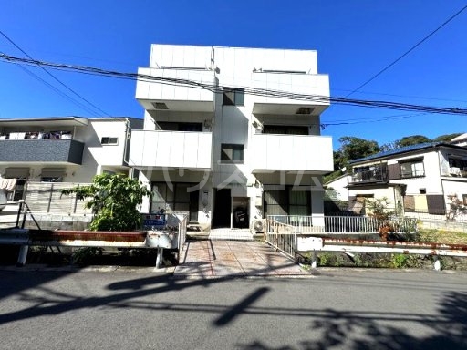 14/16 エントランス