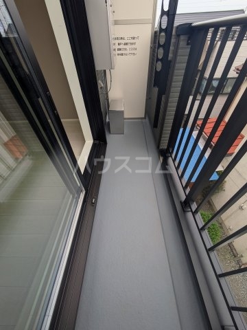 23/30 バルコニー