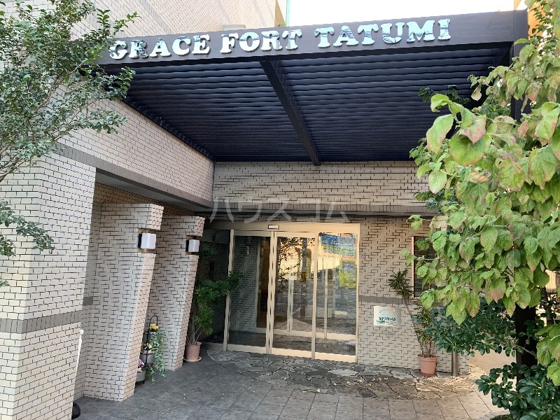 29/30 エントランス