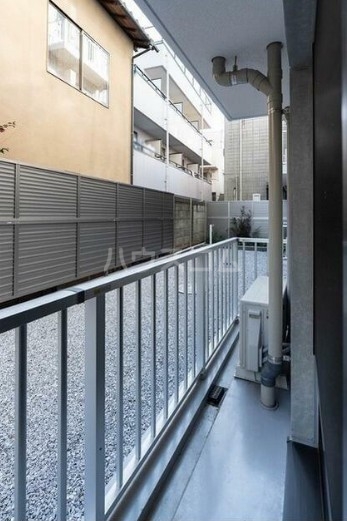 19/30 バルコニー