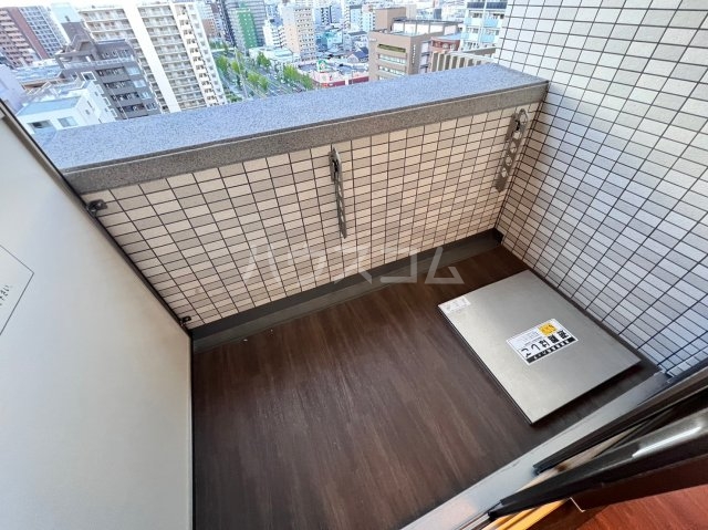 23/30 バルコニー