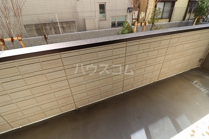 13/25 バルコニー