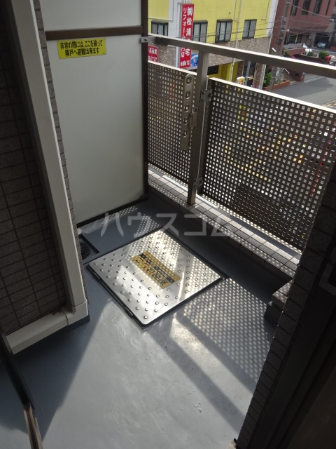 13/20 バルコニー