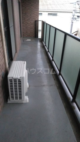 20/30 バルコニー