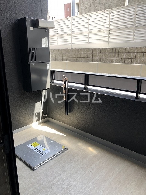 19/30 バルコニー