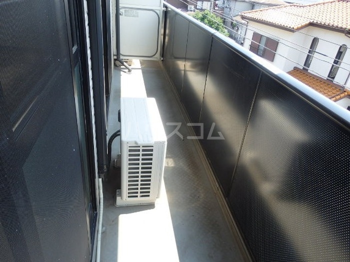 13/17 バルコニー