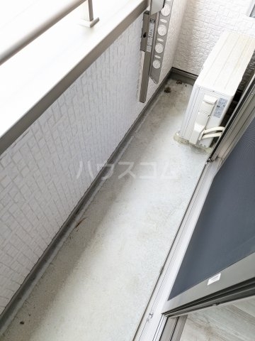 13/20 バルコニー