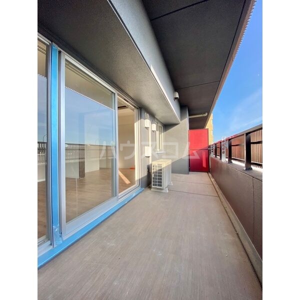 14/25 バルコニー