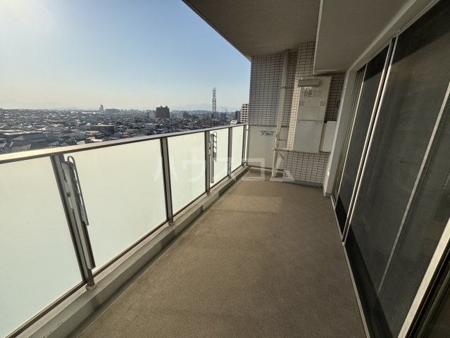 21/30 バルコニー