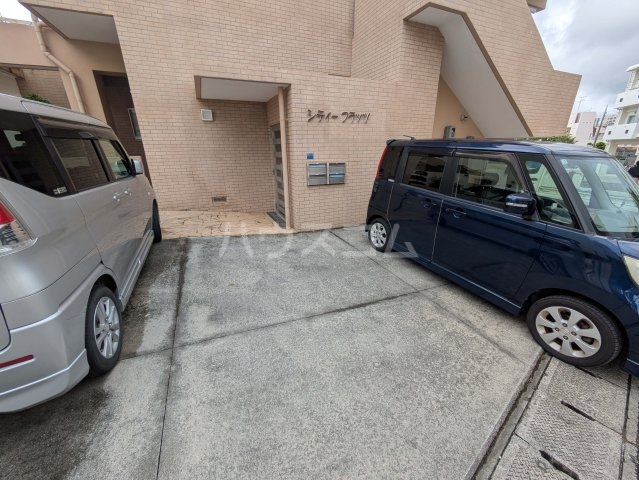 3/8 駐車場