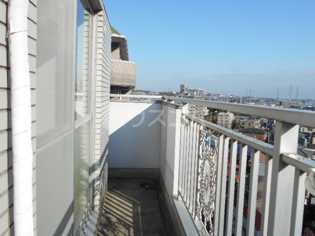 23/30 バルコニー