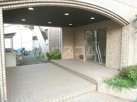 14/24 エントランス