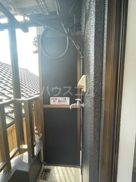 13/19 バルコニー