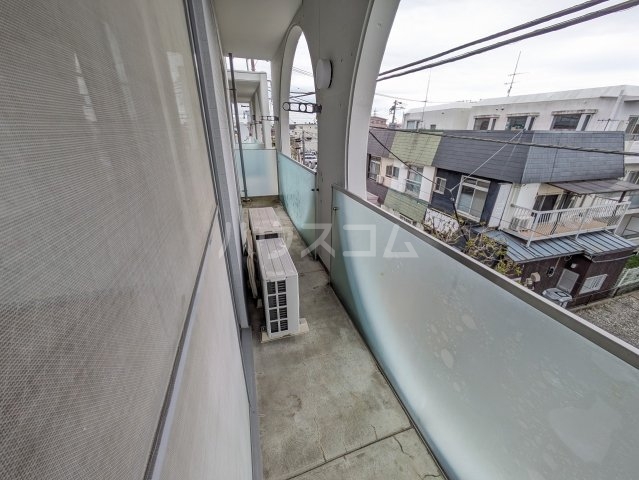 21/30 バルコニー